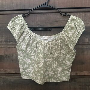 Billabong floral top